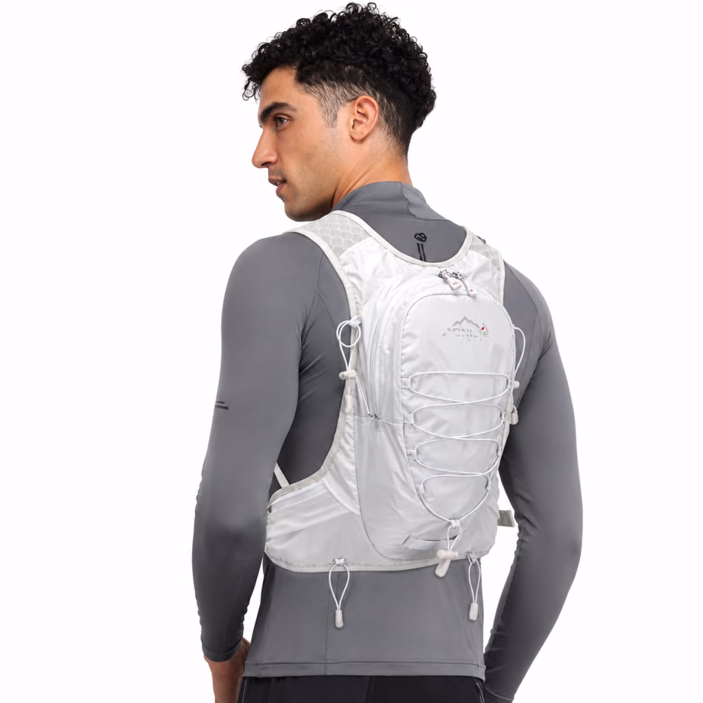 Vest nước chạy trail 6L–10L cho tập luyện và thi đấu phong trào