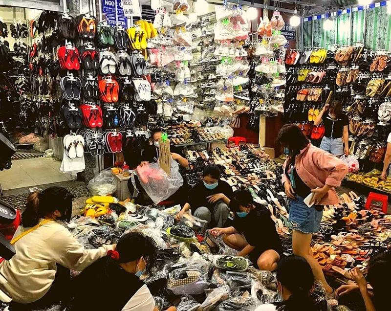 Bình Nước Chạy Bộ Giá Sỉ Cho Cửa Hàng Thể Thao 11 Nhập từ chợ sỉ hoặc nguồn hàng trôi nổi