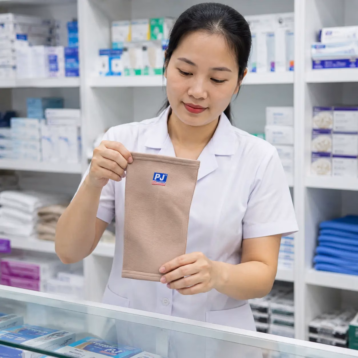 Băng Bảo Vệ Khớp Đầu Gối PJ 601 5 Nhân viên kiểm tra Băng Bảo Vệ Khớp Đầu Gối PJ 601