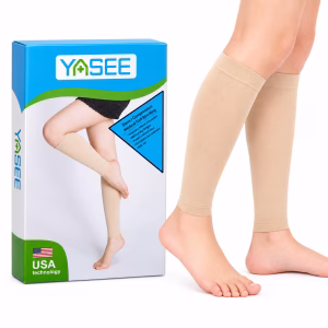 Vớ tĩnh mạch Yasee bắp chân màu da cùng hộp sản phẩm trên nền trắng